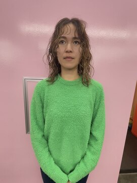 キジ(KIJI) ［ブリーチ履歴３回］酸性ブリーチパーマ