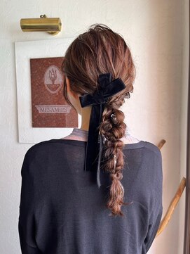 美容室 メザミー MESAMIES 10代20代30代お呼ばれスタイル☆一つ結びアアレンジ