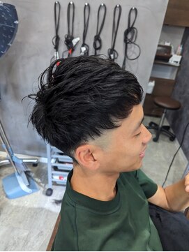 ロム 刈り上げ/アッシュブラック/ショートマッシュ