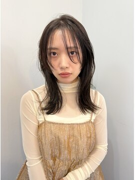 キイ ギンザ(k.e.y GINZA) ミディアムレイヤー