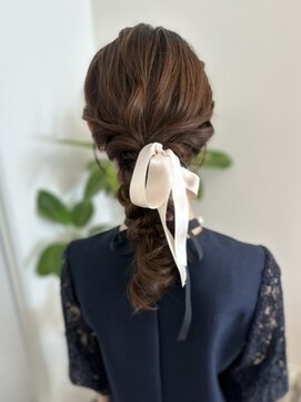 マーリー(marlee) 編みおろしポニーテール