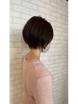 ビス ヘア アンド ビューティー 西新井店(Vis Hair＆Beauty) 300代20代前下がりショートボブアッシュベージュ