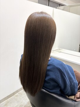 イレス 札幌駅南店(IRESU) 髪質改善/縮毛矯正/美髪/酸性ストレート/白髪染め/ヘッドスパ