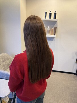 フィオーレ ヘアデザイン(FIORE hair design) マロンブラウン　艶カラー