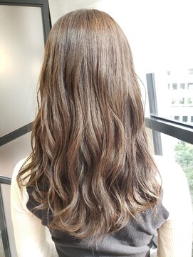 ジーナ 船橋(Zina) 髪質改善＊ロングレイヤーグレーベージュ＊美髪【Zina船橋】