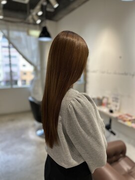 カリーナヘア(Carina Hair) ハイトーンカラー×ツヤトリートメント