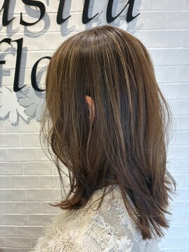 カシータ フロル 尾張旭店(Casita flor) ニュアンス裾カラー