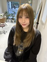 マロウイヴ(mallow eve)&nbsp;《花屋併設の美容院》オリーブカラー×レイヤーカット