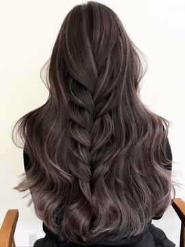 ゴカン バイ ジル ブラン 名古屋(Gokan by JIL BLAN) ハイライトバレイヤージュダブルカラーショートカット30代40代