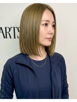 ハーツオオサカ(HE:ARTS OSAKA)&nbsp;ストレートラインのミニマムボブ