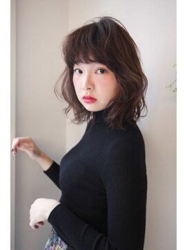 ネオリーブ チロル 横浜西口店(Neolive CiroL.) フェザーボブディ  ♪