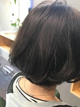 ルーム ビューティー アンド ヘアー(RooM) 大人ボブスタイル