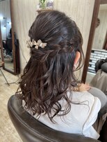 ルチル(Rutile)&nbsp;髪型つけて可愛くハーフアップ