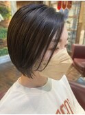 タイトなショートボブ