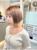 横浜★ボブ　ハイトーン　ケアブリーチ　ホワイトアッシュ