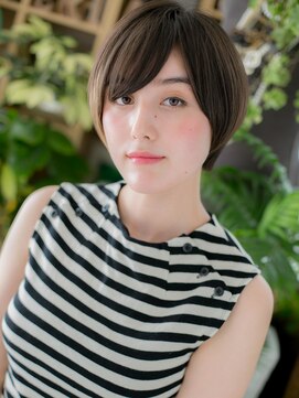 カバーヘアアンドスパ ブリス 浦和(COVER HAIR&SPA bliss) オリーブグレージュ大人ボブ束感ショートh3浦和30代40代50代
