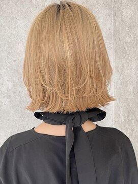 メゾンアクア 表参道(Maison ACQUA) レイヤーボブ/切りっぱなしボブ/外ハネ/ボブ/ミディアム