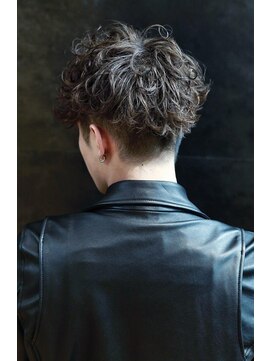 リップスヘアー 銀座(LIPPS hair) ツーブロ スペインカール スパイラルパーマ