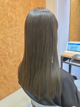 ミューテ(Mu-te) クールかつカワイイ。ブルーアッシュ