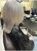ホワイトベージュ