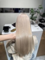 モニカ(MONIQA)&nbsp;ホワイトベージュ