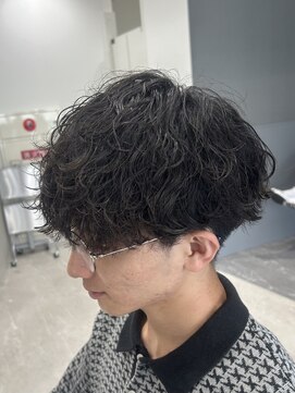 グロップ 町田(GLOP) 大人っぽさを引き出す波巻きパーマ