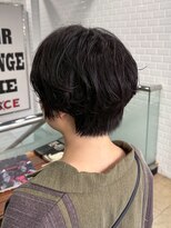 アピィス(appiis) ミルクティーブロンド/ワンホンレイヤーカット/横浜