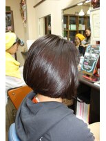 ケルア(KELUA)&nbsp;【KELUA】前下がりボブすっきりカット