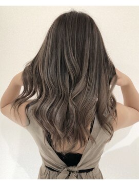 アービング(a'bing) 大人かわいい☆外国人風イルミナカラー♪ゆるふわロング