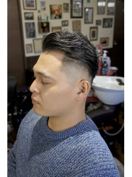 ヴェナ(VeNA) fade style