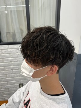 ネオリーブ クーロ メゾン 横浜(Neolive curro Maison) 韓国黒髪マッシュ[メンズカット]