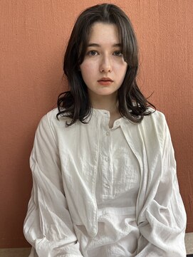 ウェルク(welc) 黒髪グレーベージュレイヤーロング前髪パーマアッシュブラック