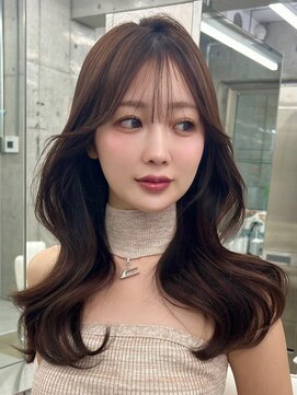 エヌアイ オモテサンドウ(ni omotesando) ショコラブラウン くびれヘア 顔まわりカット