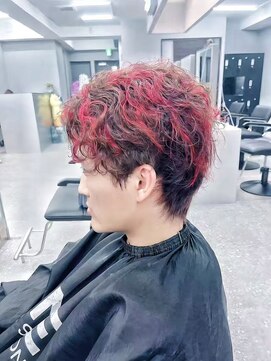 ワン(ONE) メンズ×レッドアッシュ