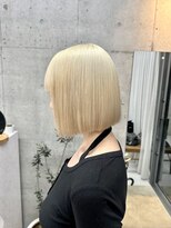 エクラ(ECLAT)&nbsp;抜きっぱなしホワイトブロンド