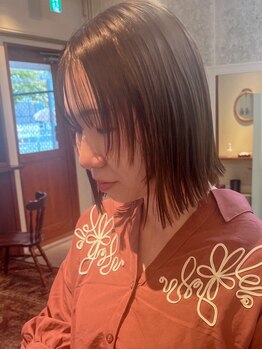 ニクラ ザ ブリンク(NICLA the blink)の写真/【骨格補正による似合わせカット】1人1人の髪質やクセ・骨格に合わせて理想の似合わせスタイルが叶う◇