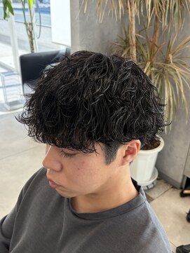 ホワイト(WHITE) 波巻きスパイラルパーマ