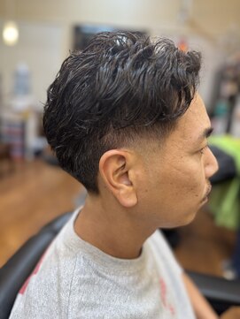 カット ルーム パパス(Cut Room PAPA' S) テーパーフェード×ニュアンスパーマ