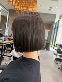 ピカイチ(pikaichi)の写真/アクセス抜群◎受賞歴多数の実力派スタイリストによるレイヤーカット/顔周りカットでお洒落スタイルへ♪