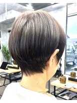 タイ(～tie.)&nbsp;カジュアルショート