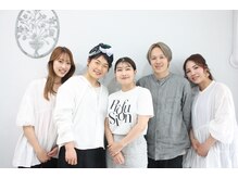 フレンズ(friends)の雰囲気（50代から30代のスタッフが2～３人体制でお待ちしております。）