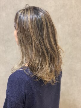 ランプ(Lamp) コントラストバレイヤージュ『Lamp』