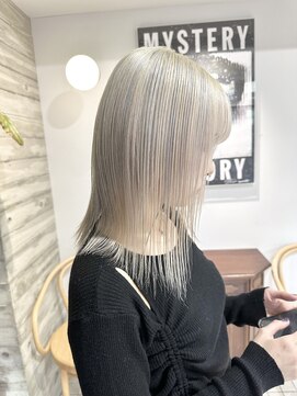 ヲタク(wotaku.) ブルーハイライト抜きっぱなしブリーチブロンドケアブリーチ
