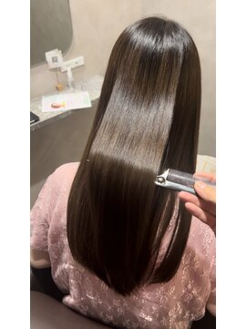 ナンバー リコ 名駅 ジャム 名古屋(N° rico JAM) 酸性ストレート　髪質改善トリートメント　顔まわりカット