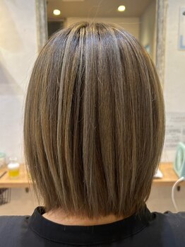 マイン ヘアアンドリラックス(mine)の写真/あなたの理想の色味をしっかりカウンセリング♪トレンドを取り入れたカラーをご提案!大人可愛いを演出◎