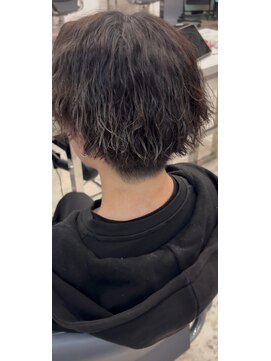 ユーフォリア 渋谷グランデ(Euphoria SHIBUYA GRANDE) メンズツイスパ   波巻きパーマ   Syuri