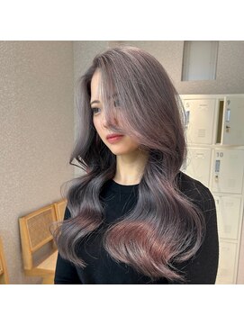 天神美容室 ダブルカラー/レイヤーカット/ハイトーン/グレージュ