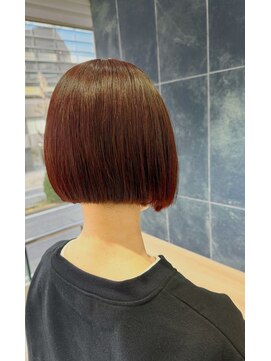 バイエイト(X８) ぱつっとミニボブ　レッドブラウン