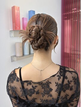 ソト 銀座(soto.) ミディアムヘア/暗めカラー/デザインカラー/ヘアセット/カチモリ