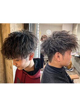 【メンズ特化/当日予約OK】忙しい朝も簡単にセットできる！動きをつけた立体感のあるパーマヘア。